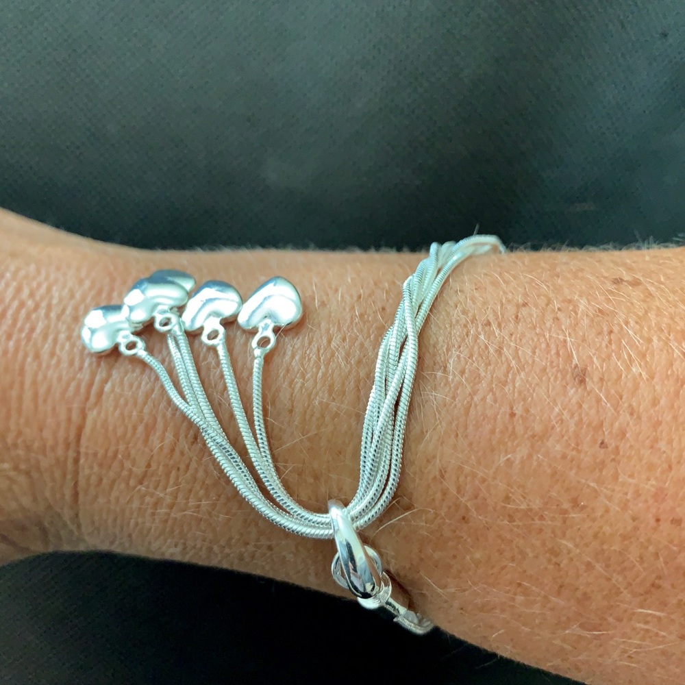 New! Sterling Silver Heart Pendant Bracelet